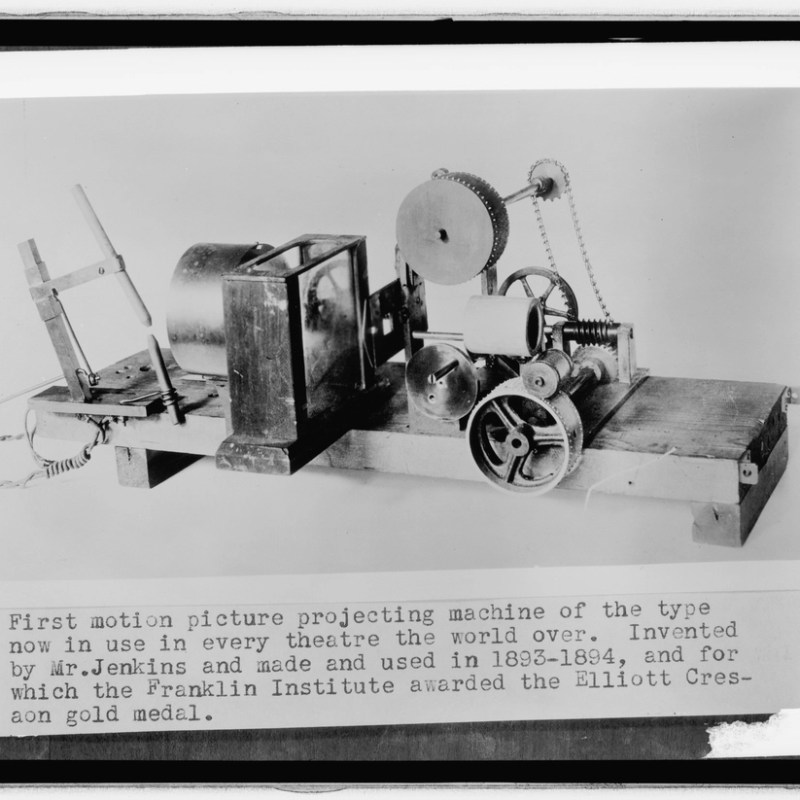 Integrating Miniature Machining Projects into Engineering&nbsp;Education
